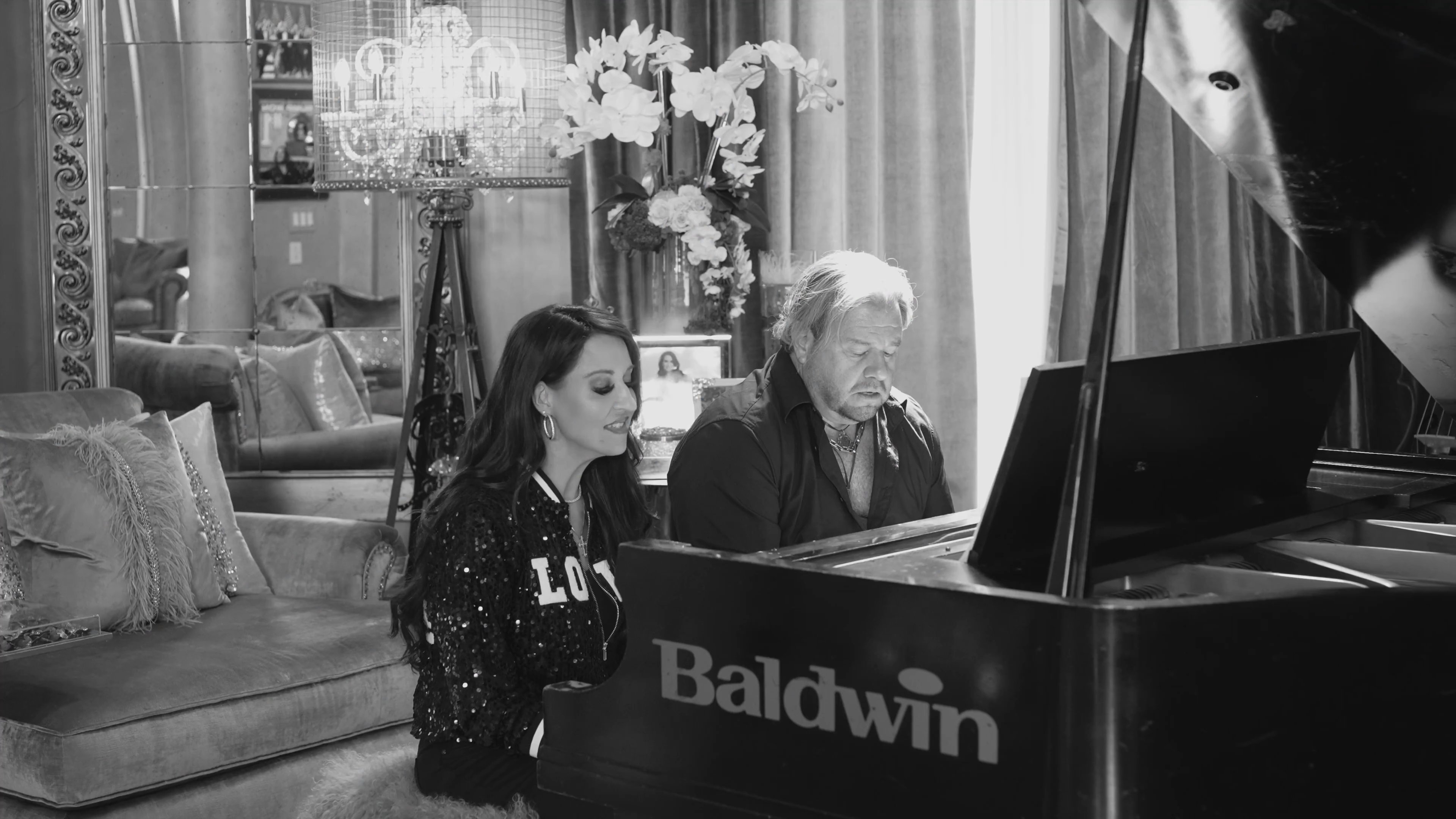 🎶 Natasha Owens - We Miss You, Charlie (feat. Benjy Gaither) (Official Music Video)

Net Proceeds f...